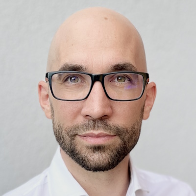 /images/portrait_gergo_varga.jpg