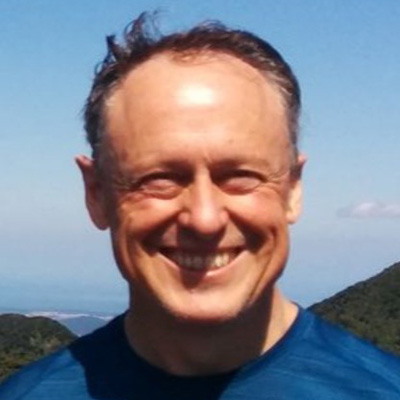 /images/portrait_ken_henderson.jpg
