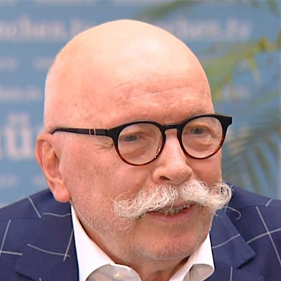 /images/portrait_roland_ackermann.jpg